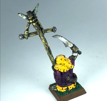 Skaven Plague Monk Standard Bearer - Warhammer Fantasy Classic Metal X5683