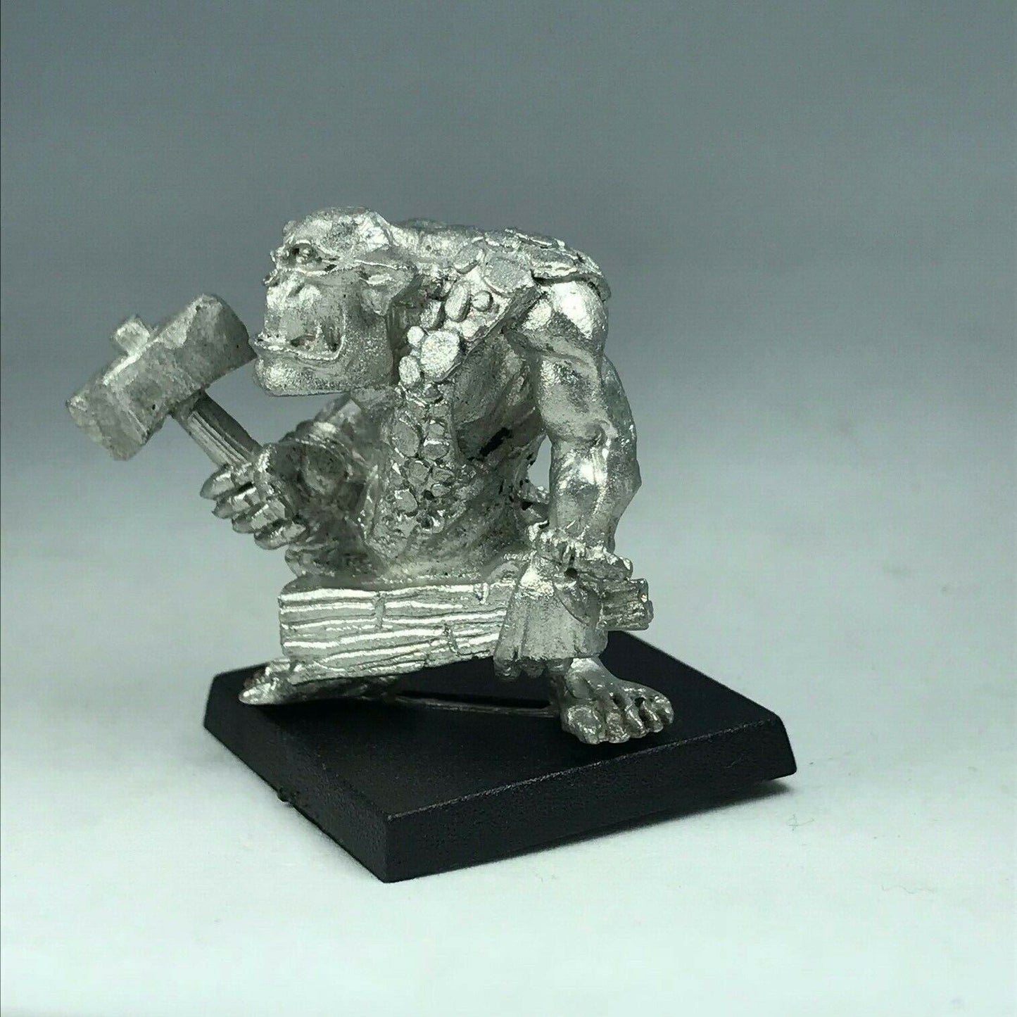 Metal Savage Orc Warrior - Warhammer Fantasy X8729