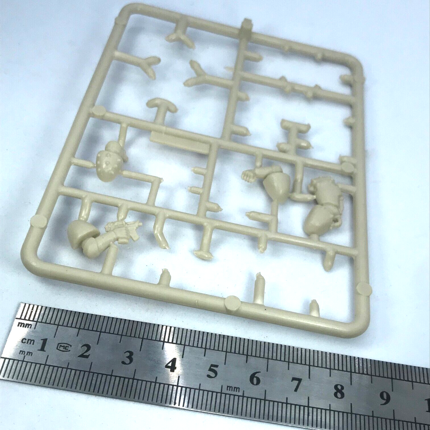 Classic Space Marine Weapon Arm Sprue - Rogue Trader - Warhammer 40K Y92