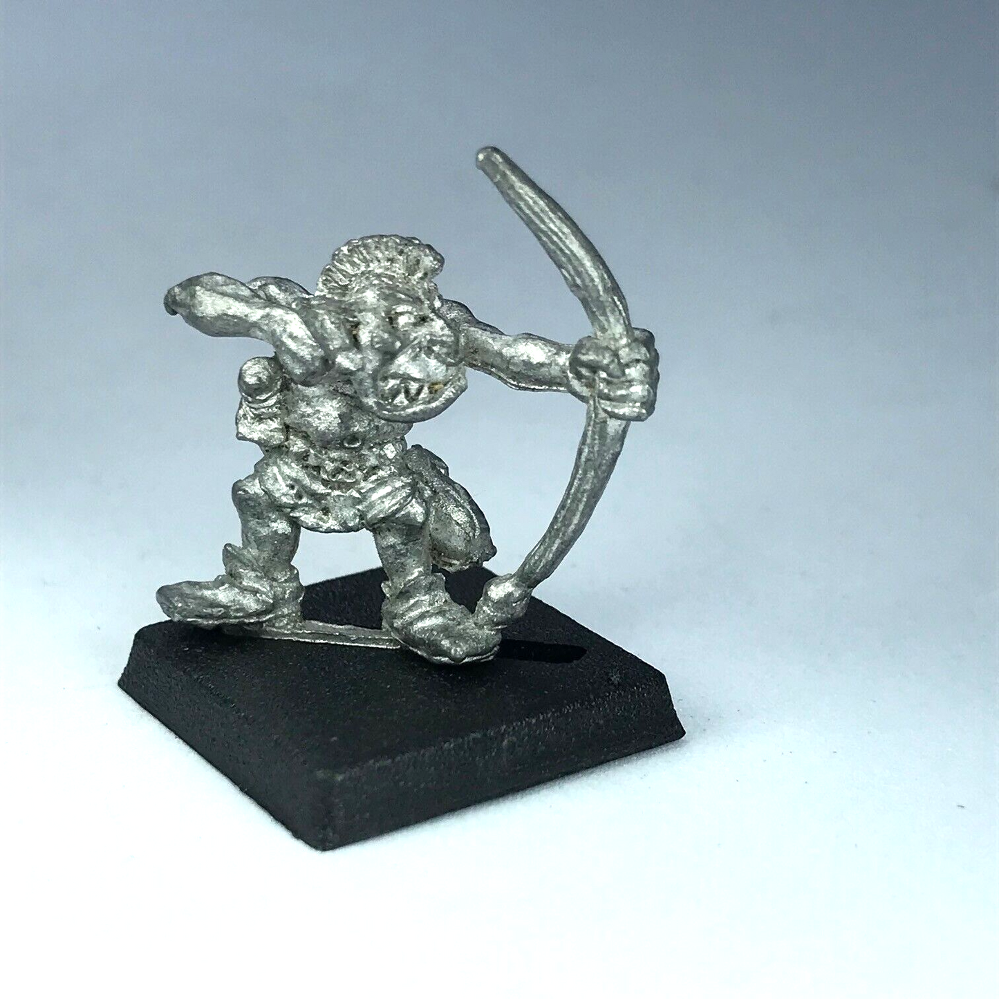 Classic Metal Goblin Archer - Orcs & Goblins - Warhammer Fantasy X12560