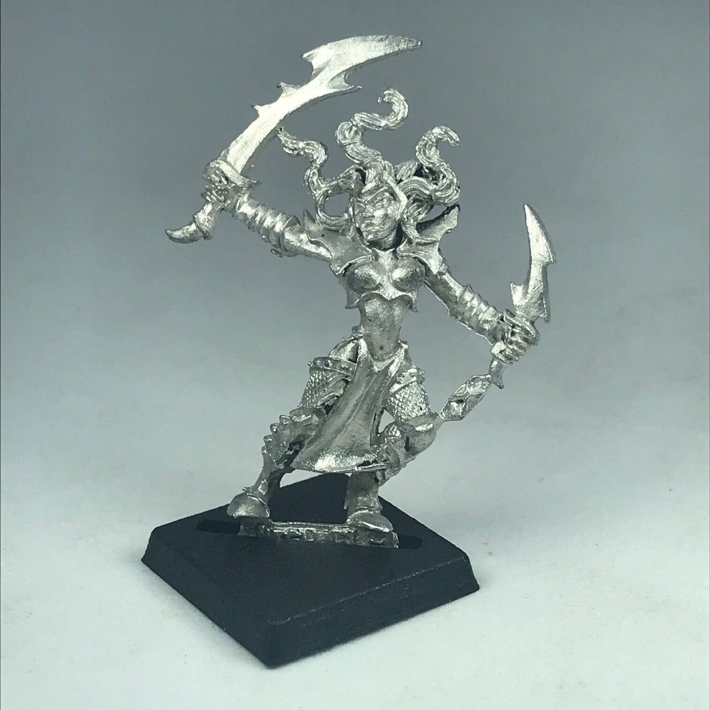 Metal Classic Witch Elf Dark Elf Elves - Warhammer Fantasy X8753