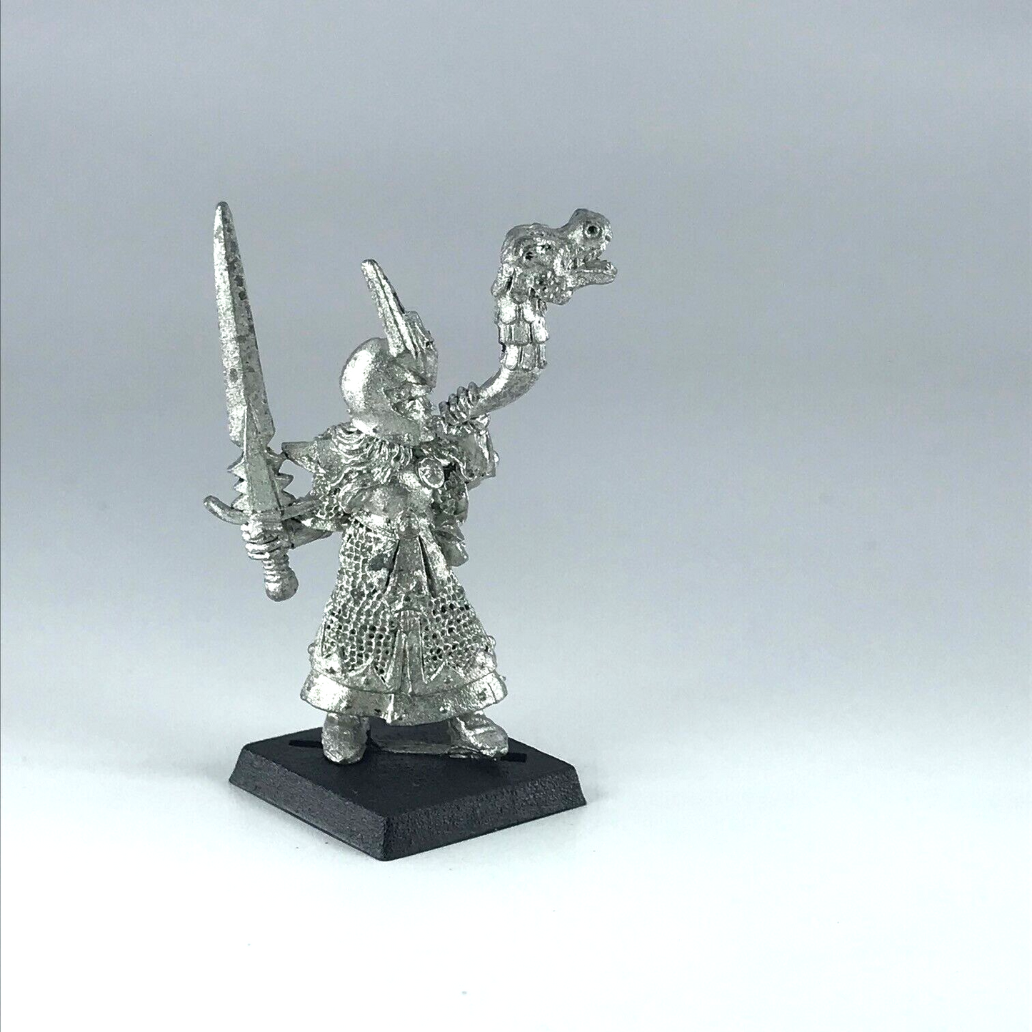 Dark Elves Musician with Horn - Citadel Warhammer Fantasy Classic Metal X3051