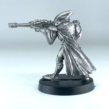 56328a90-f3b3-4831-a7a8-8d64b45b9e82