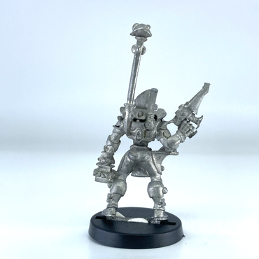 56e9d5d3-1e77-4fb4-91b6-e4a3ec6ecb48