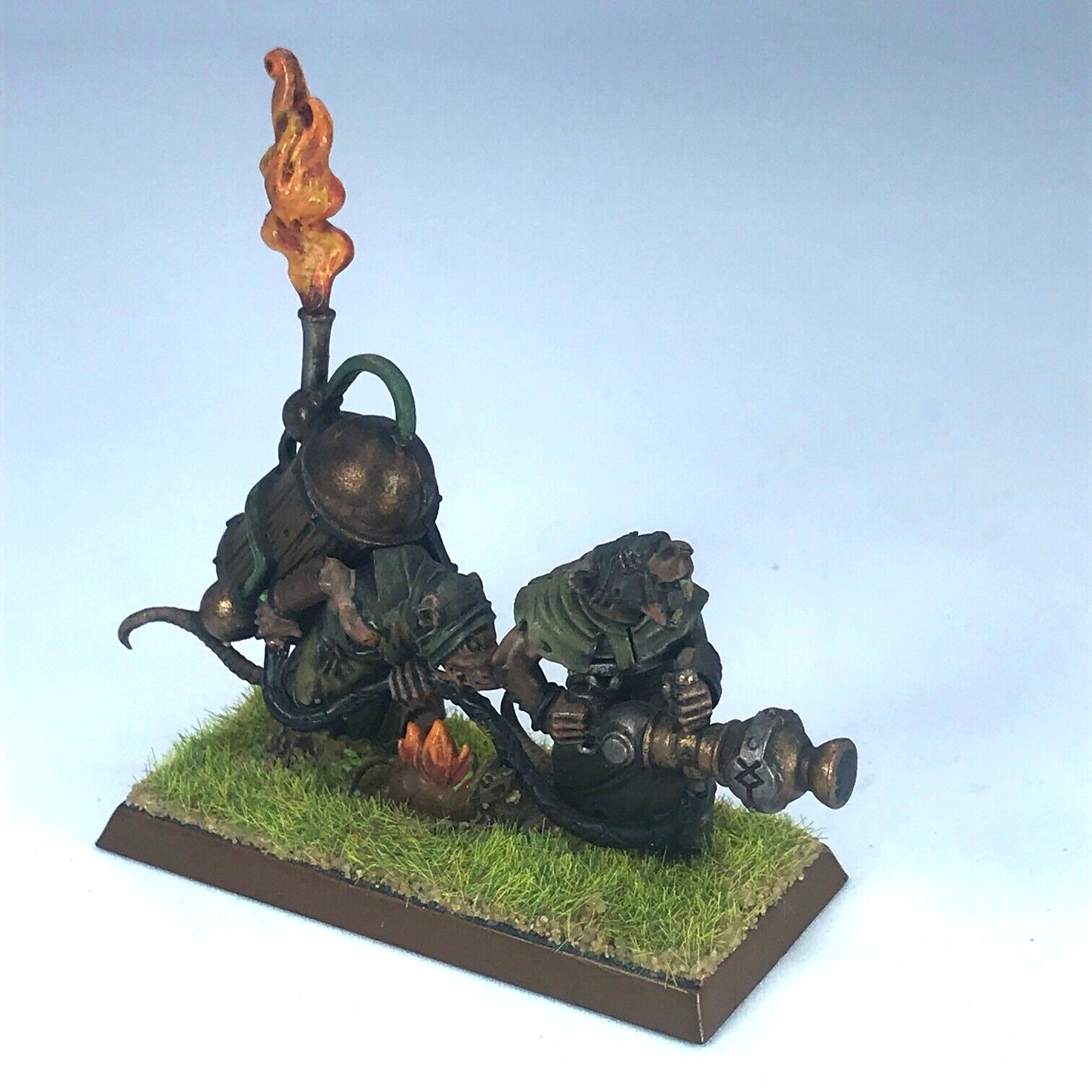 Skaven Warpfire Thrower - Warhammer Fantasy Games Workshop Painted C4624