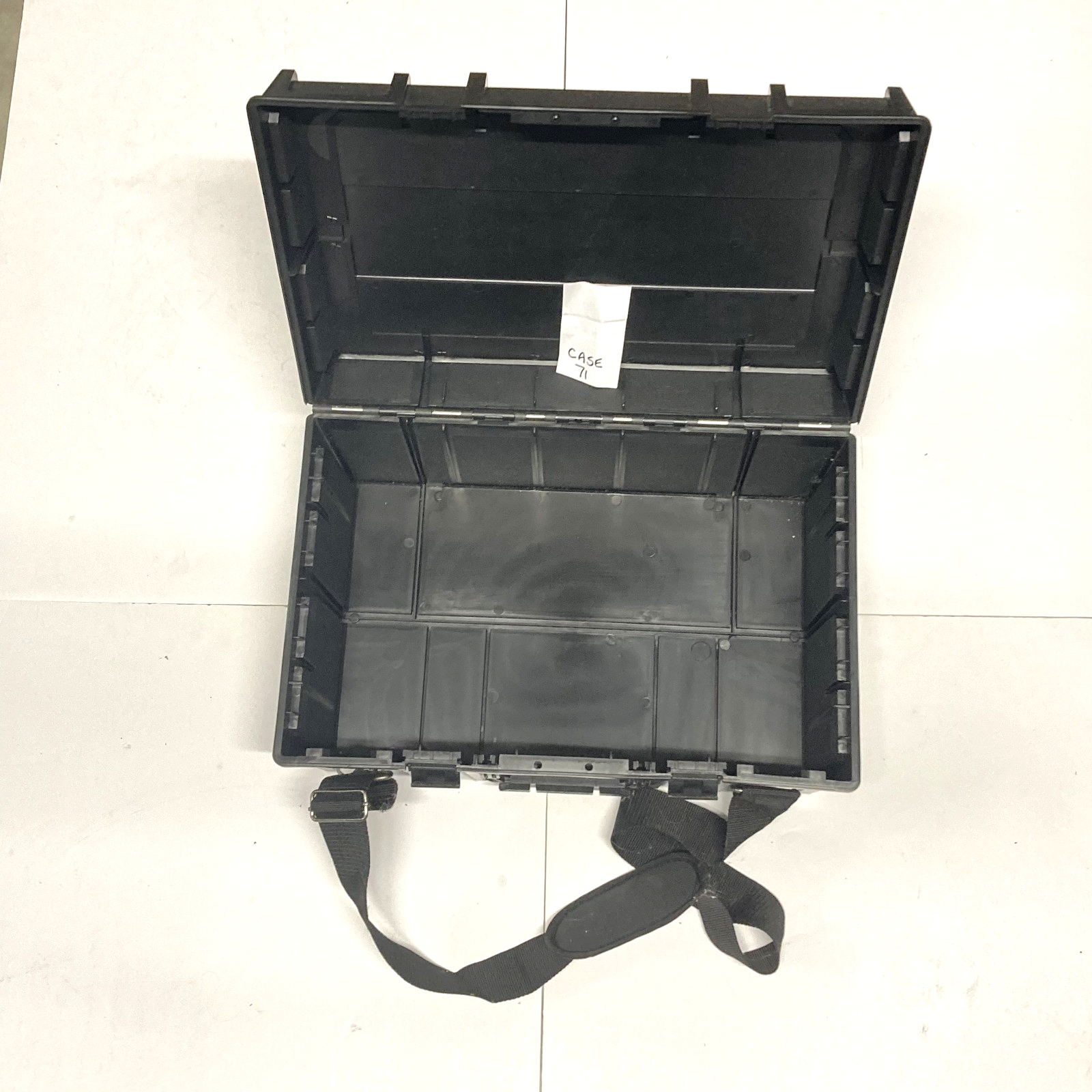 584cc1bf-e796-4035-bcfd-b0743a5f3f84