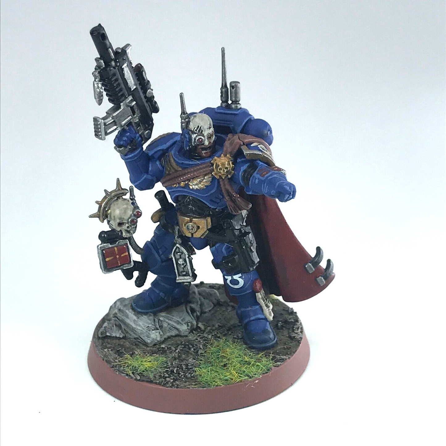 Captain in Phobos Armour Ultramarines Space Marines Warhammer 40K Painted X10726