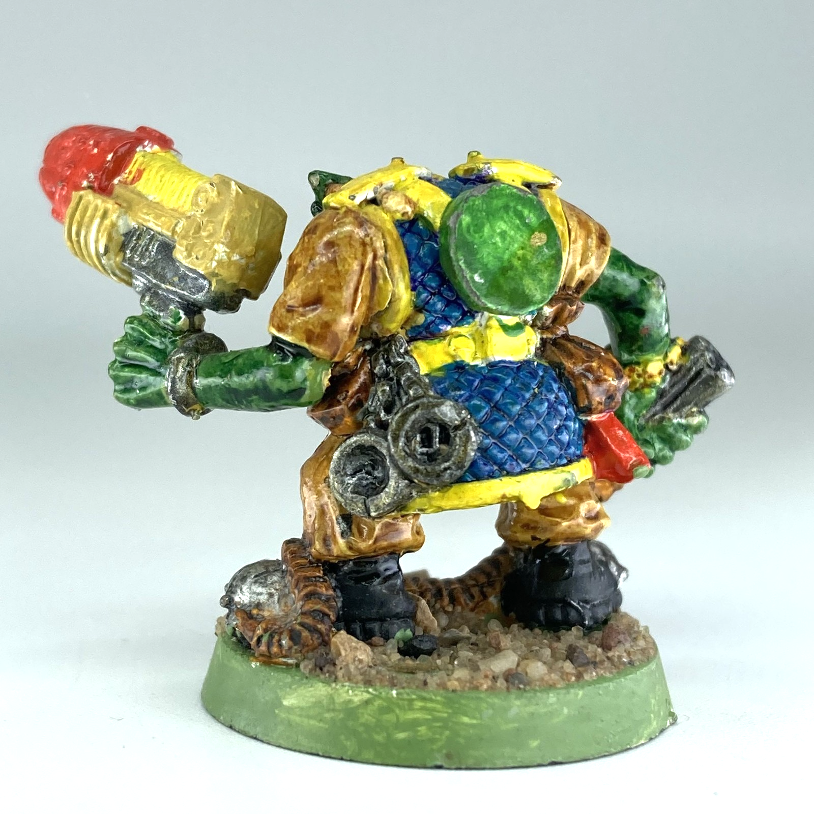 5ab34d3e-146c-4803-912b-de1e5941d14d