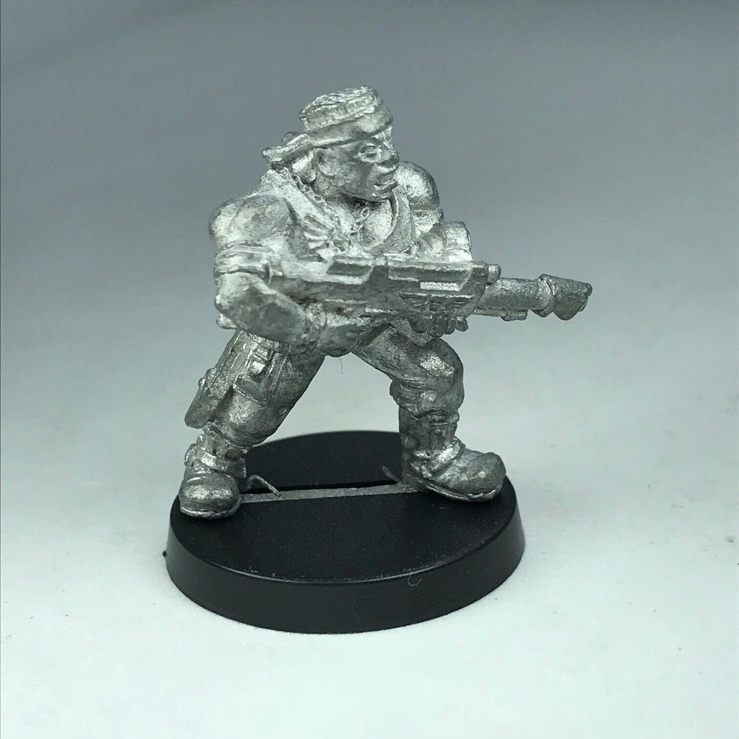 Metal Classic Catachan Rifleman Imperial Guard - Warhammer 40K X9573