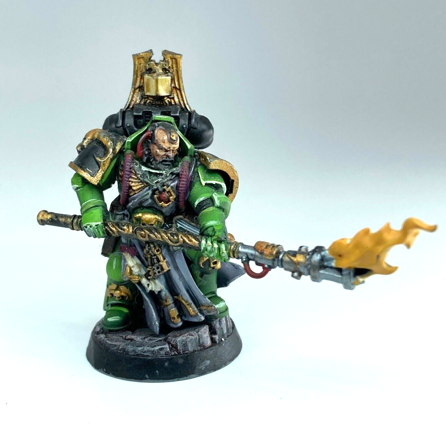 Salamanders Librarian Space Marine - Painted - GW Warhammer 40K X9434