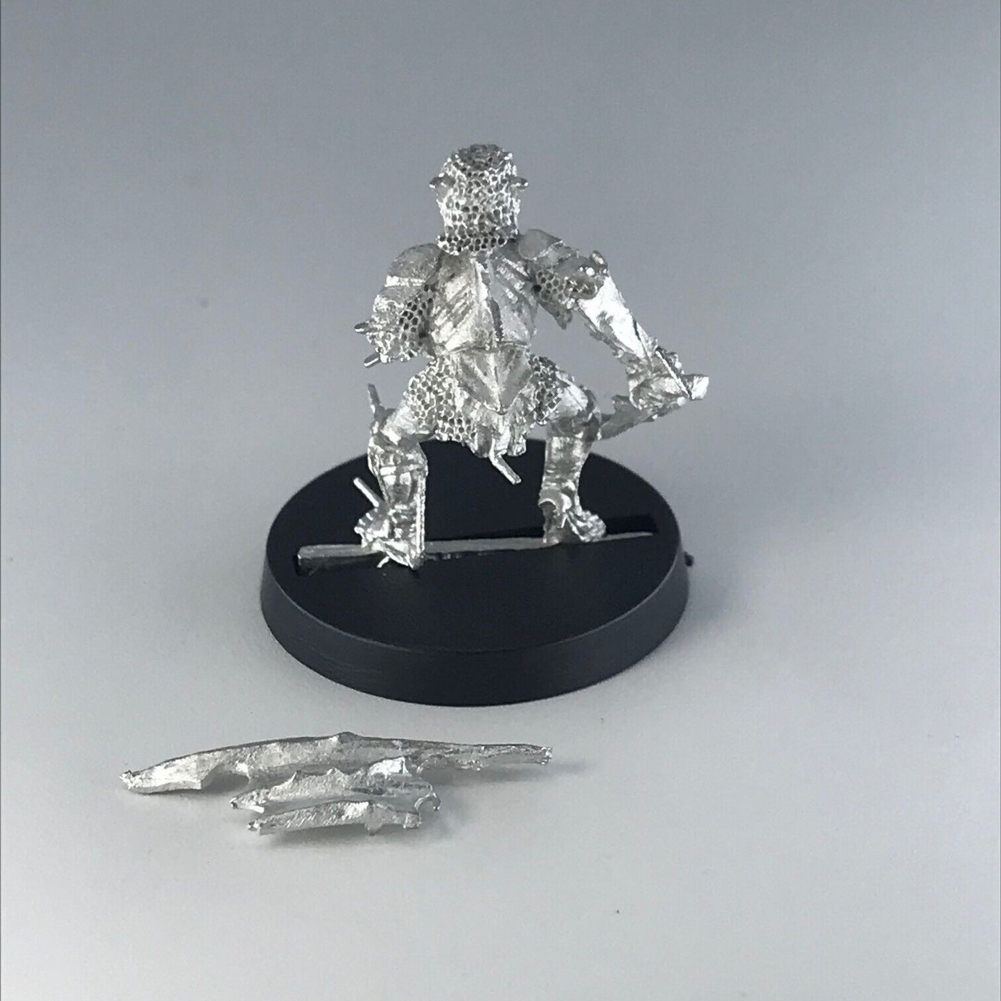 Moria Goblin Armoured Warrior LOTR - Warhammer / Lord of the Rings Metal X3364