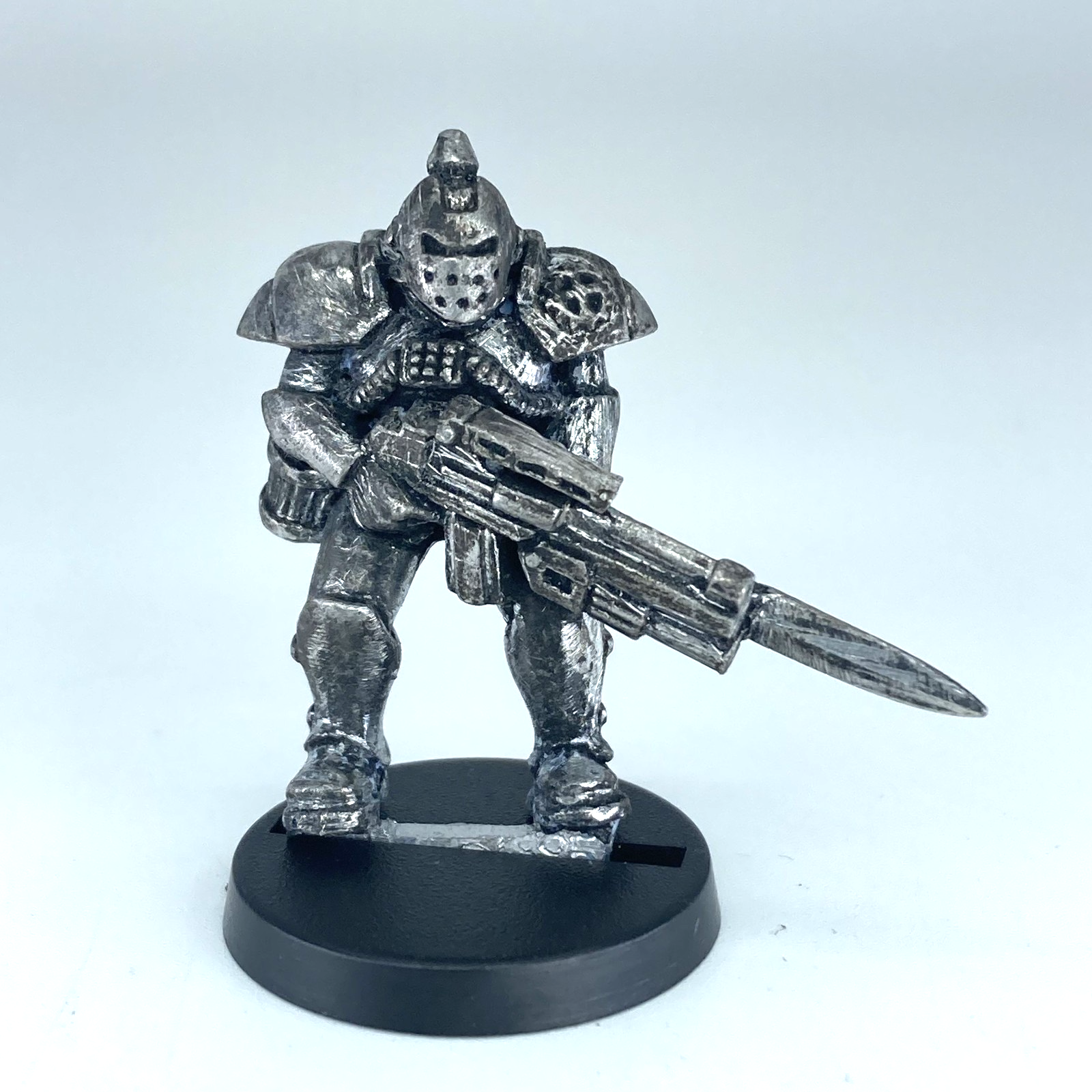 5e2a80fd-8926-43e5-8d7c-d38298b63e90