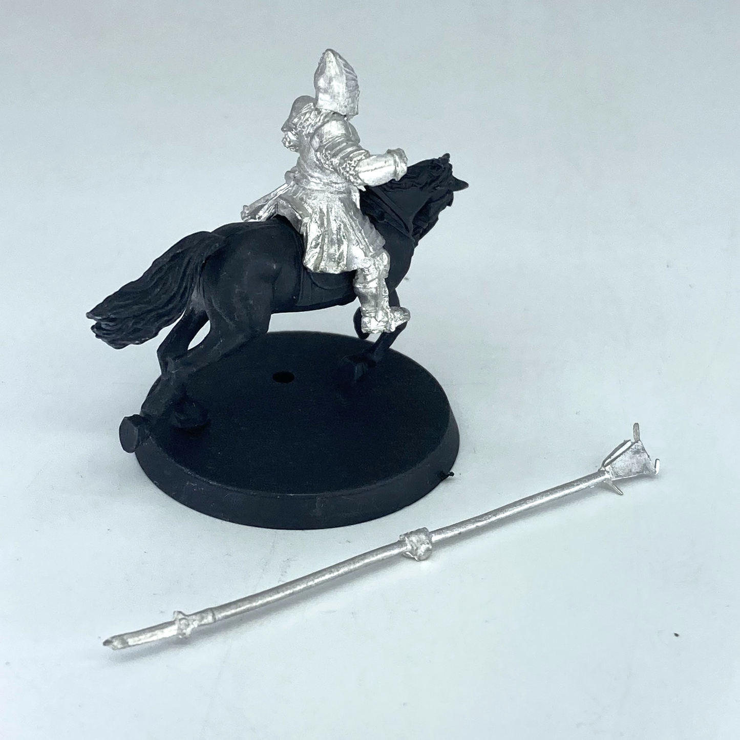 5e9b1663-2464-4fc8-8821-24aa74e8081b