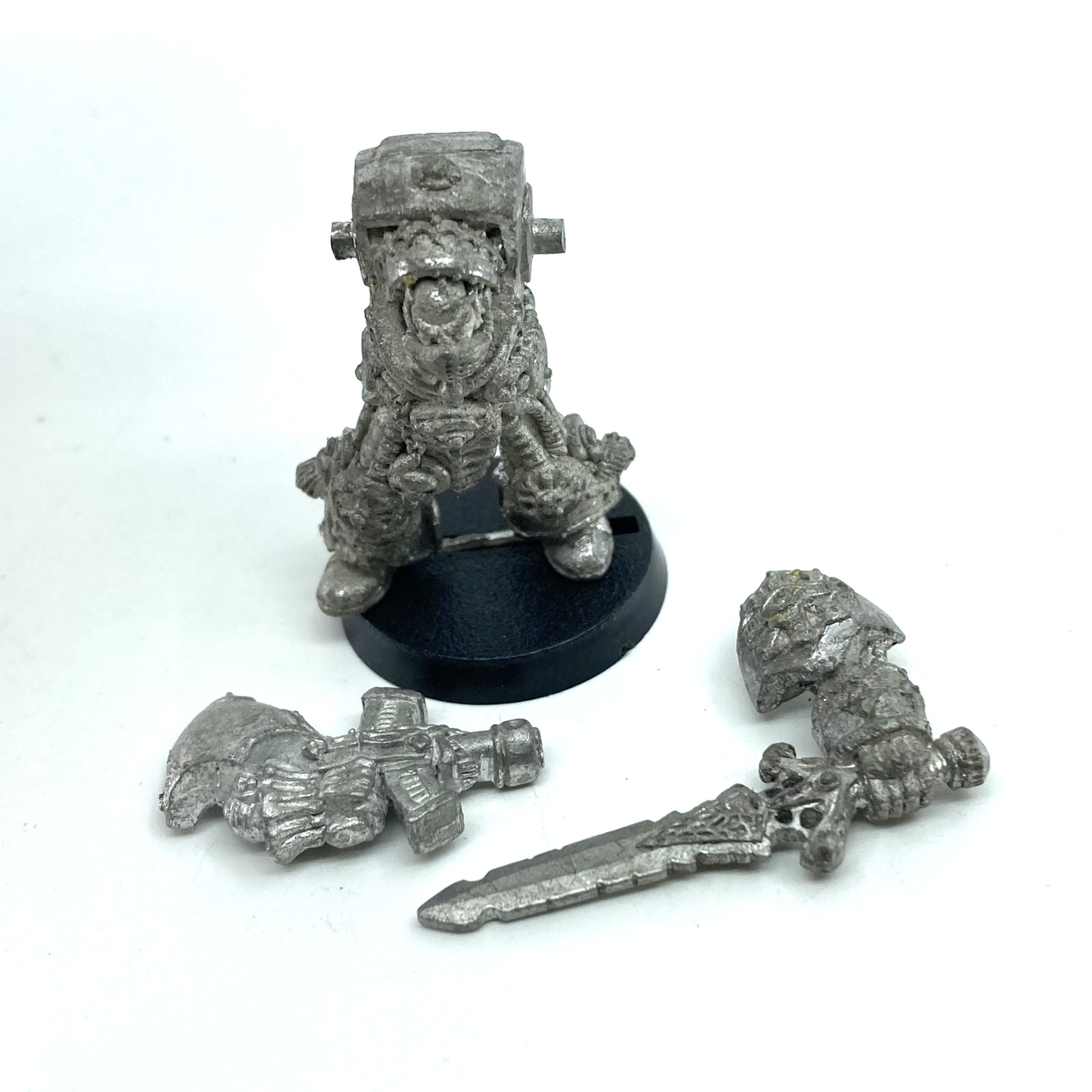 5edf9585-03b8-4bfc-8135-de8f326a17ef