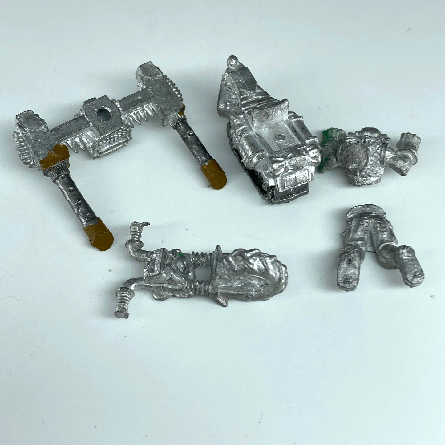 5f605885-1983-4d45-9b0b-07b31a2b43b4