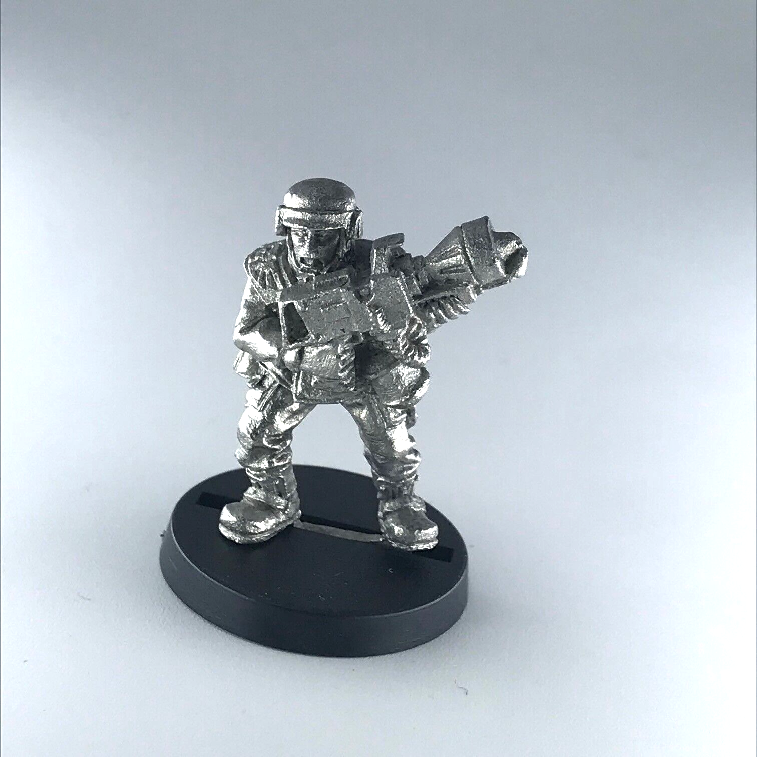 Cadian shock troop with flamethrower imperial guard - warhammer 40k x1620