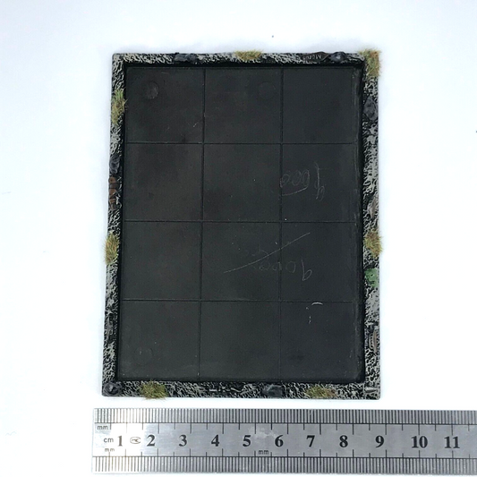 Classic Model Movement Tray - Warhammer Fantasy MT97