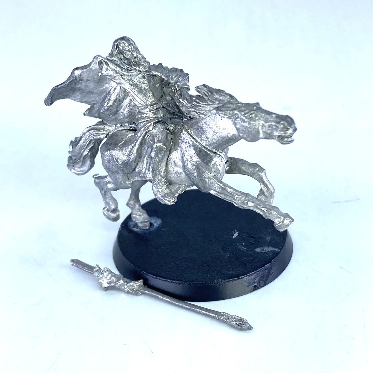 63d87c4b-deb8-4cc4-8c9d-910664955670