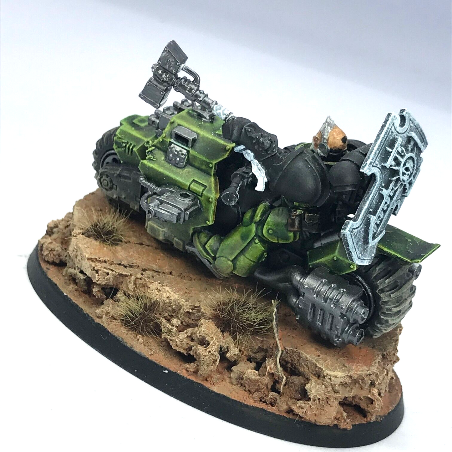 Salamanders Primaris Captain on Bike Space Marines - Warhammer 40K Painted C4692