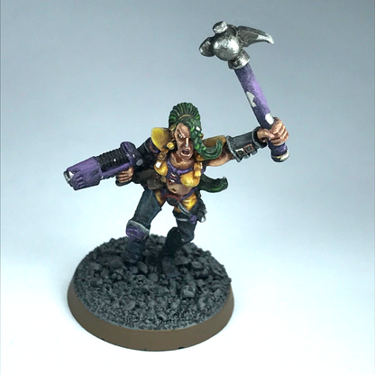 Classic Metal Character Champion Painted - Chipped - Necromunda Warhammer X5185