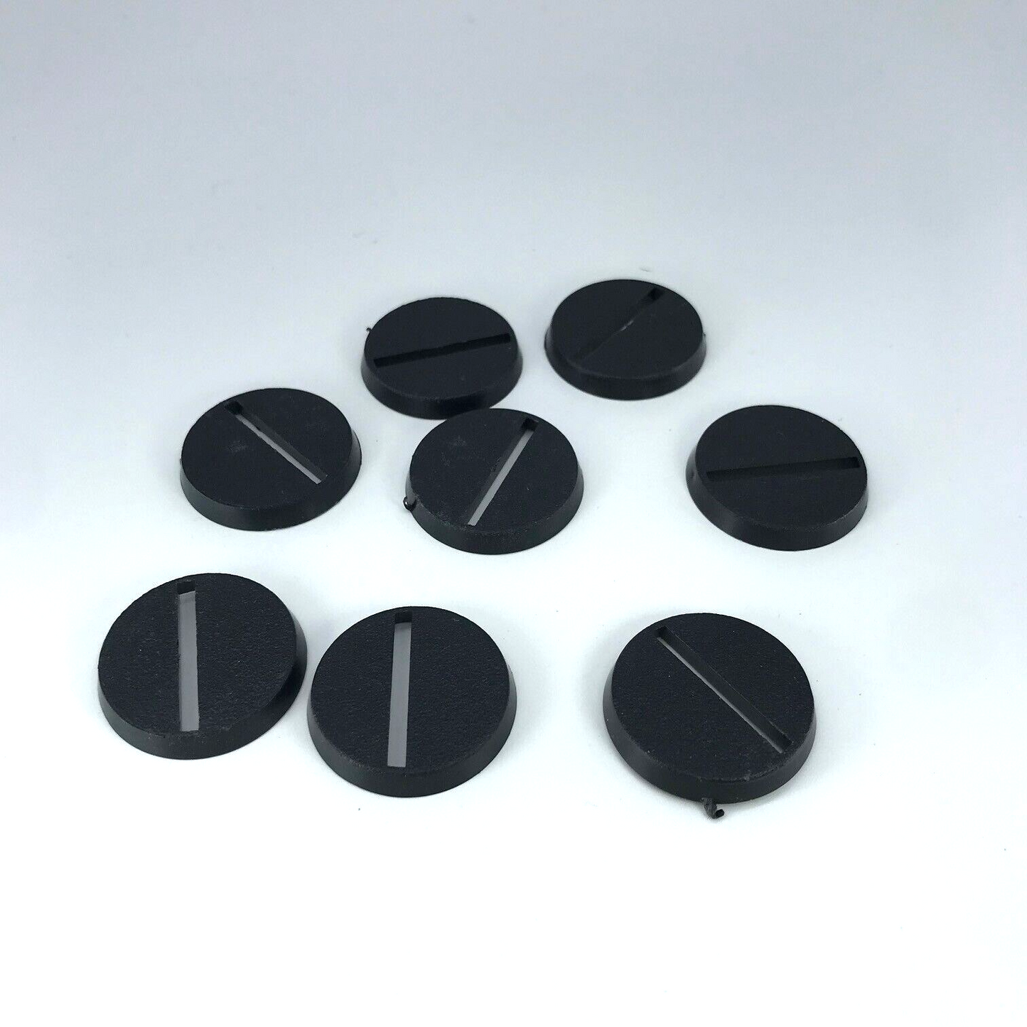 25mm Original Games Workshop Round Bases Dated 1992 Warhammer 40K / LOTR X12552