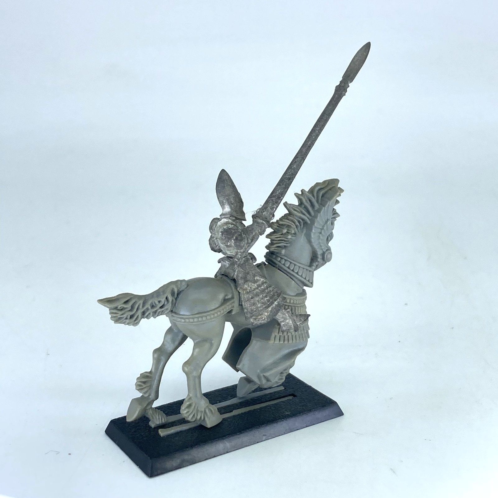 6953f9e0-1c30-4a3c-9c41-735ef0d13b19