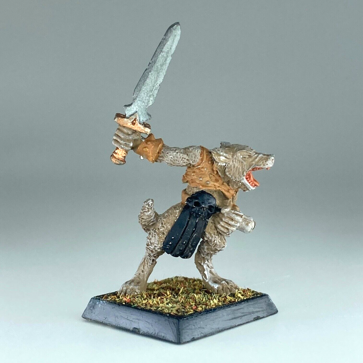 Chaos Beastmen Warrior - Realm of Chaos Citadel Warhammer Classic Metal X14332