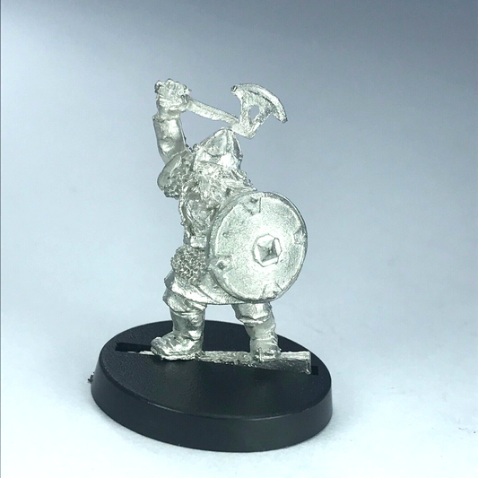 Dwarf Warrior with Axe & Shield OOP LOTR / Warhammer / Lord of the Rings X10757