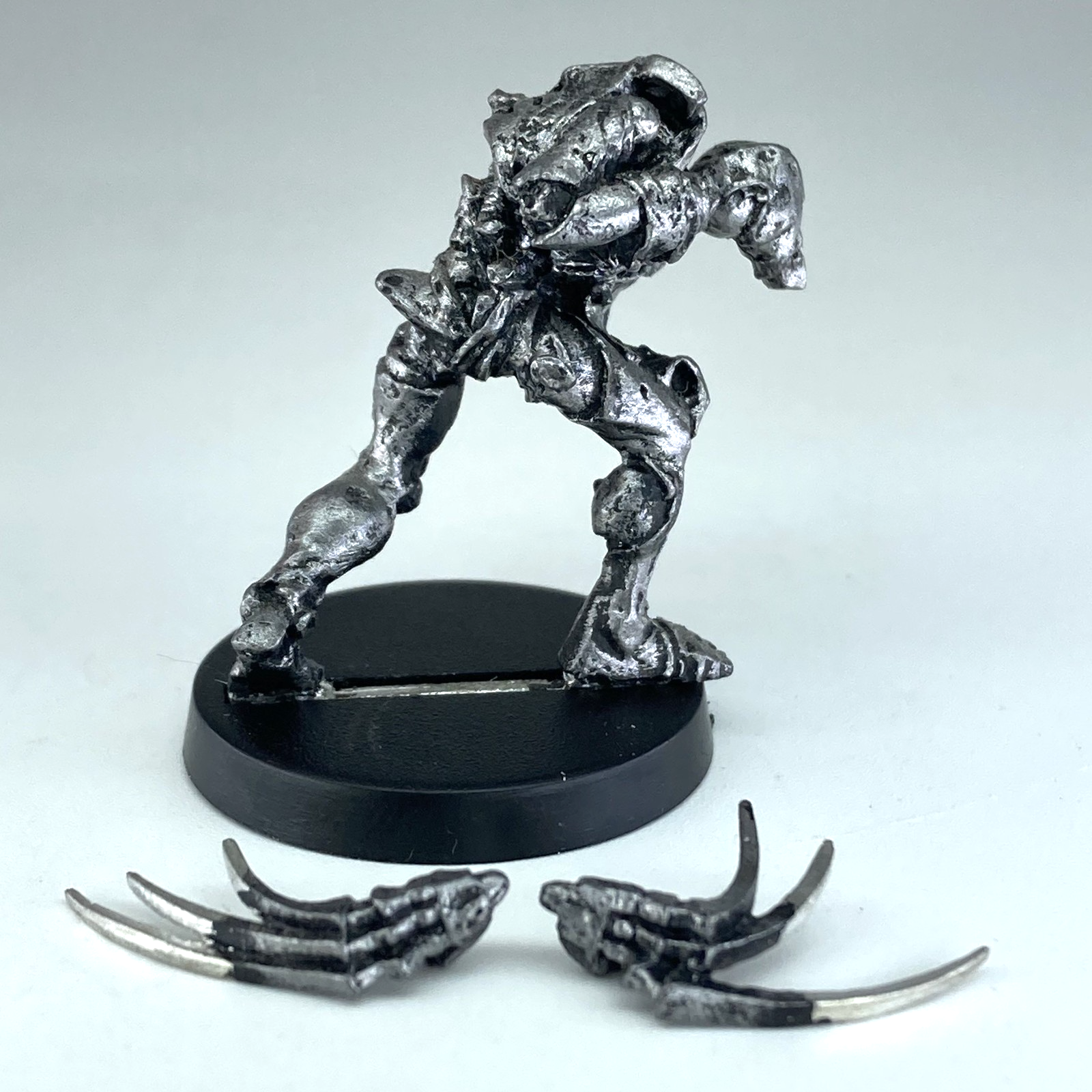 6b017fdf-65e9-40e9-9d5f-245a083fd579