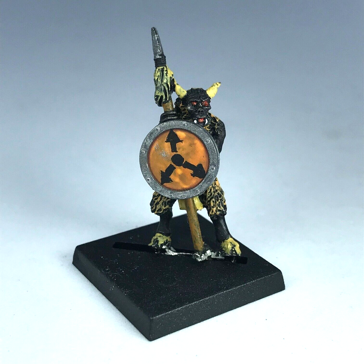 Classic Metal Ungor with Spear Chaos Beastmen - Warhammer Fantasy X2372