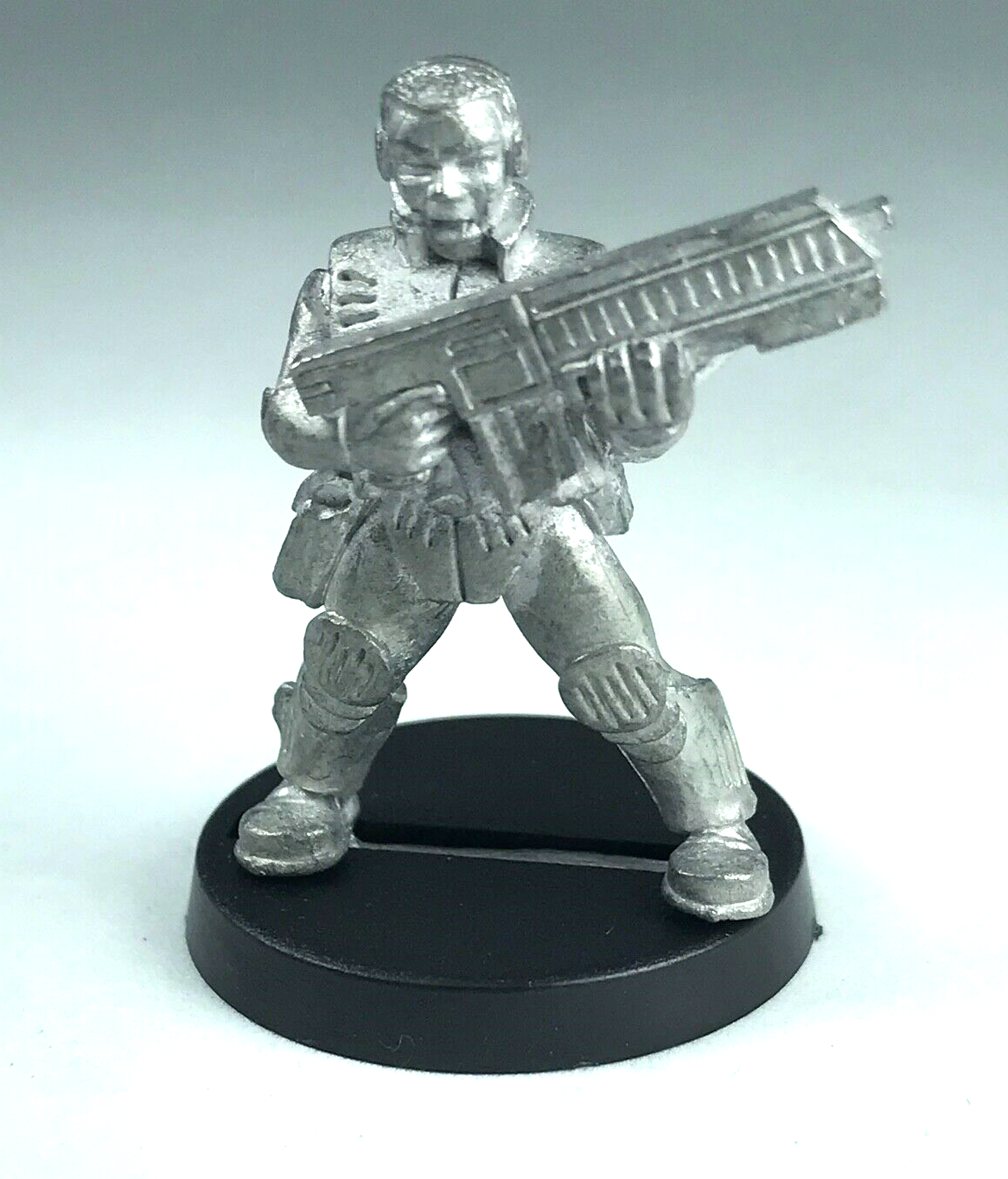 Classic Metal Harlequin Miniatures Space Cyber Soldier - Kevin Jones X2385