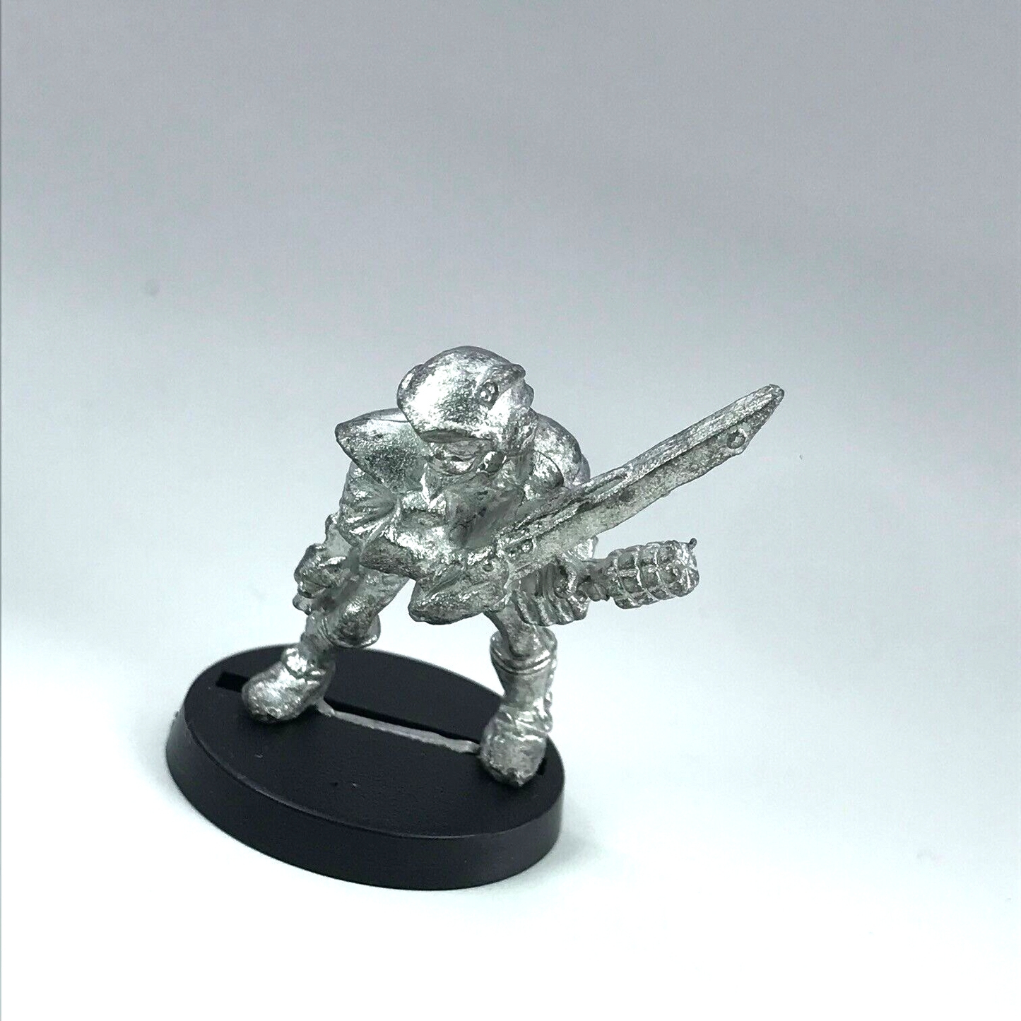 Imperial Army Sergeant Howard Rogue Trader Dated 1987 - Warhammer 40K X12204