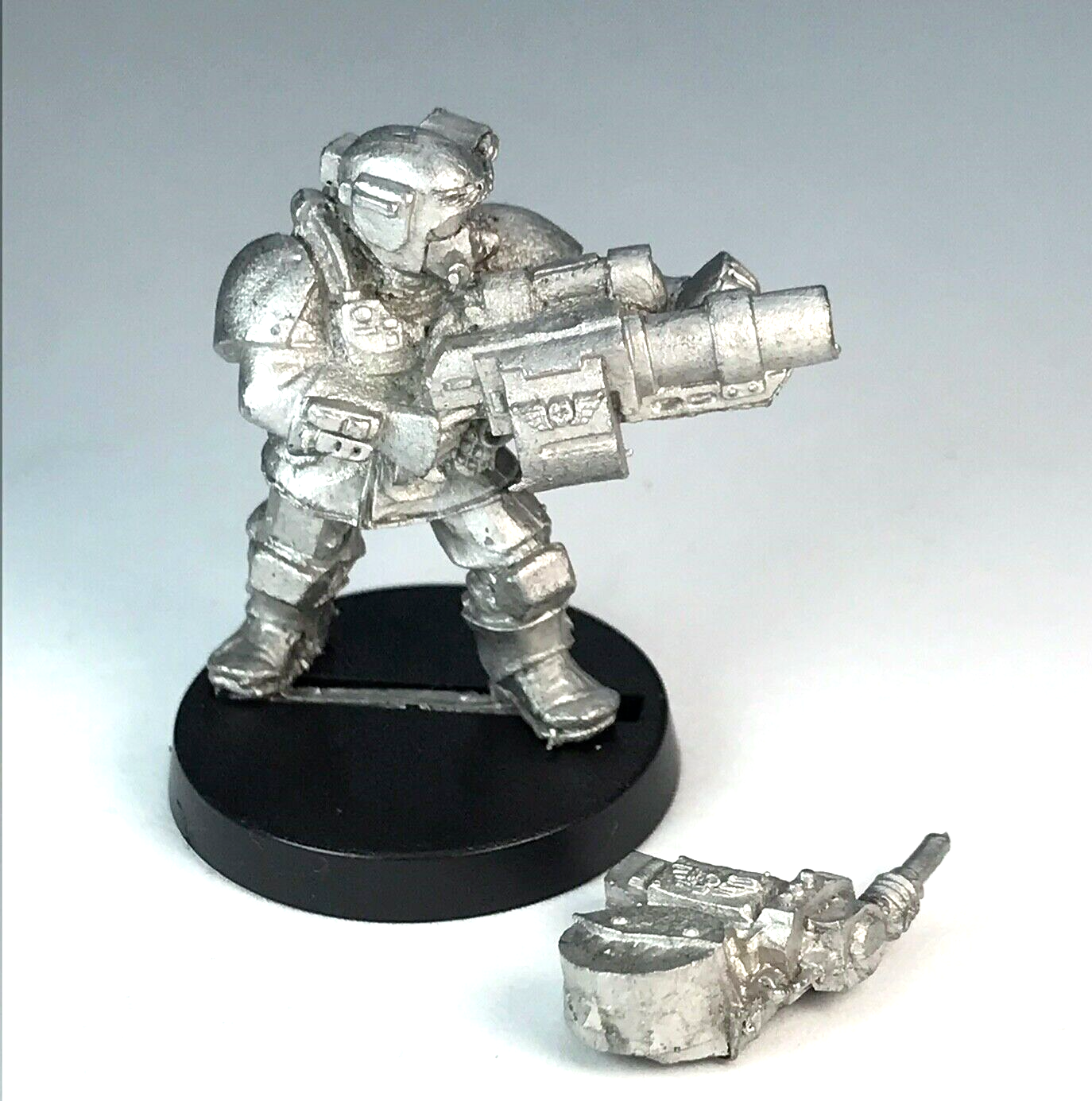 Imperial Guard Kasrkin Stormtrooper Grenade Launcher - Warhammer 40K Metal X2650