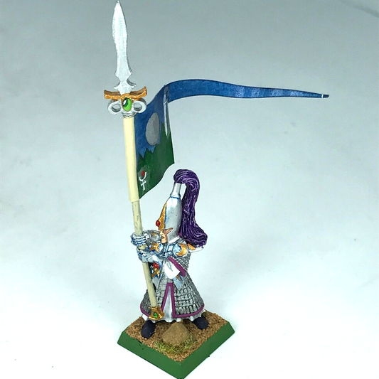 High Elves Elf Swordmaster Standard Bearer - Painted - Warhammer Fantasy C207