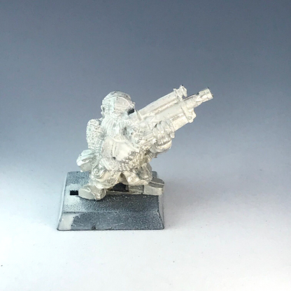 Dwarf Thunderer Rifleman - Citadel Warhammer Fantasy Classic Metal X8010