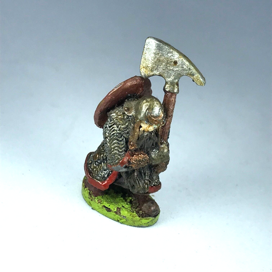 Classic Metal Armoured Dwarf Figure with Axe - Grenadier Models X8676