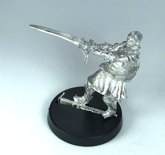 Fiefdom Warrior with Sword LOTR - Metal Warhammer / Lord of the Rings X4868