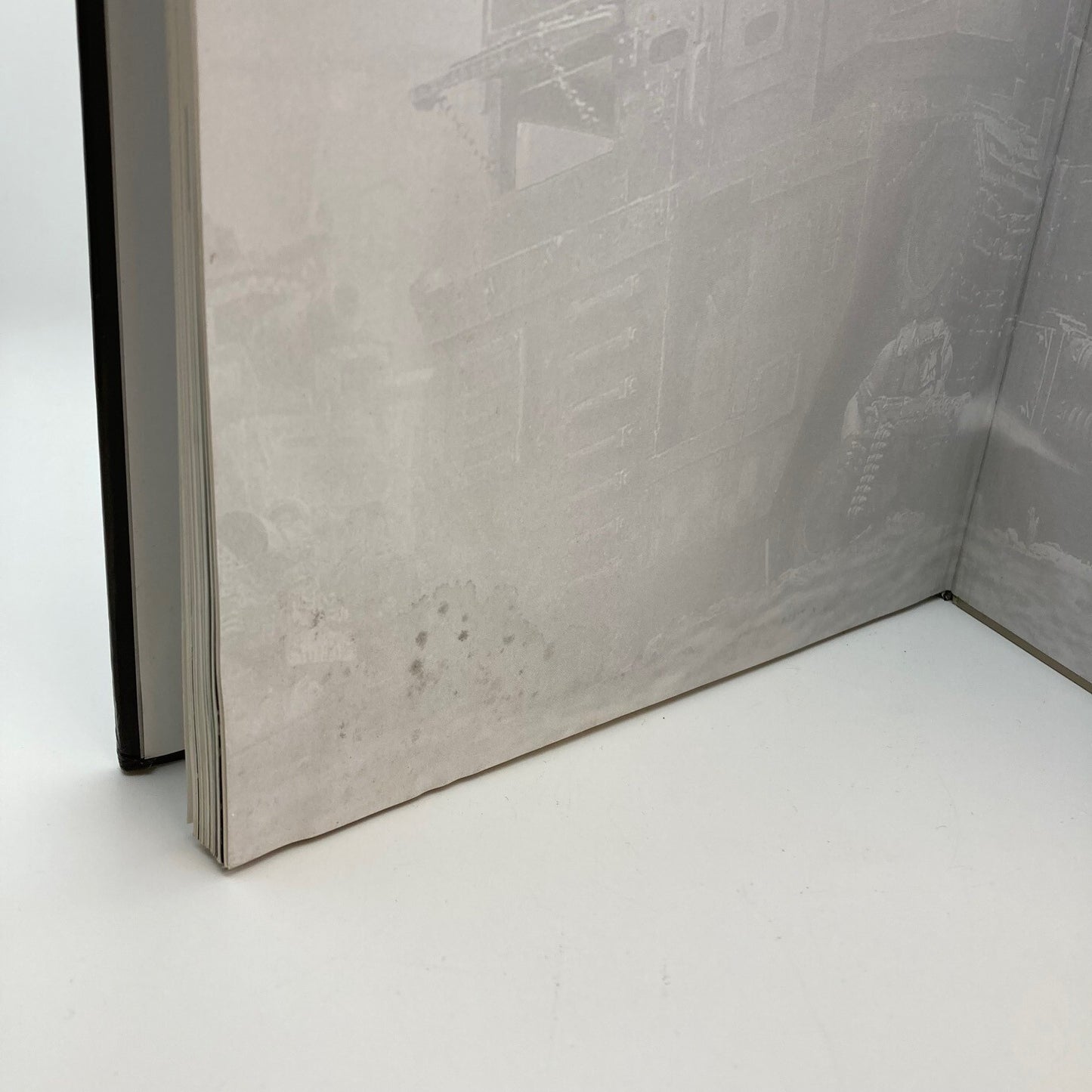 Imperial Armour Book - Damaged Lot - Warhammer 40k Games Workshop M1652