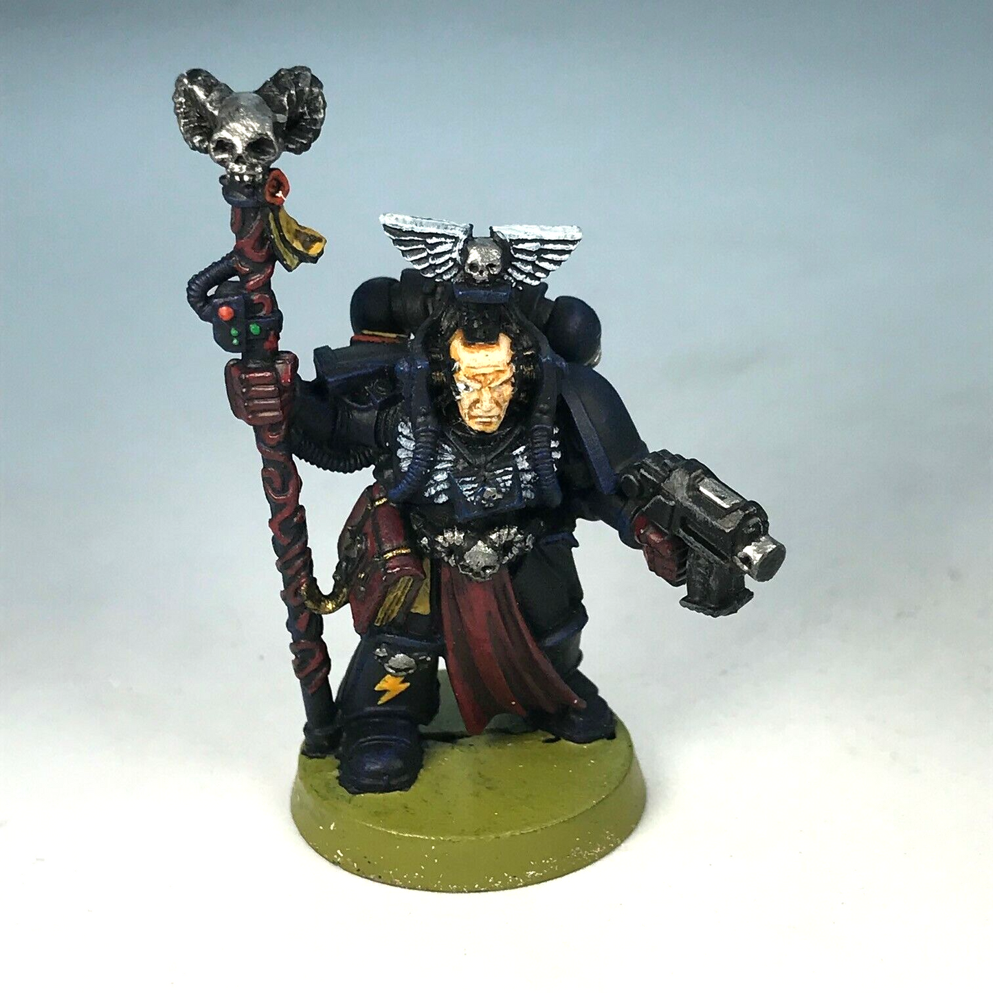 Classic Metal Space Marine Librarian - Painted - Warhammer 40K X8629