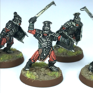 Uruk Hai Warrior Squad - Painted - LOTR / Warhammer / Lord of the Rings X1145