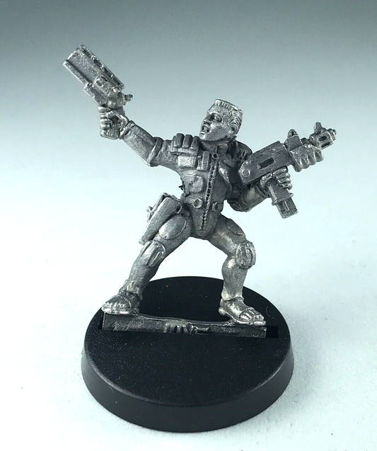 Classic Metal Juve Ganger Warrior - Necromunda Warhammer X2108