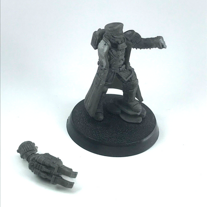 Commissar Astra Militarum Imperial Guard Parts - Warhammer 40K X191