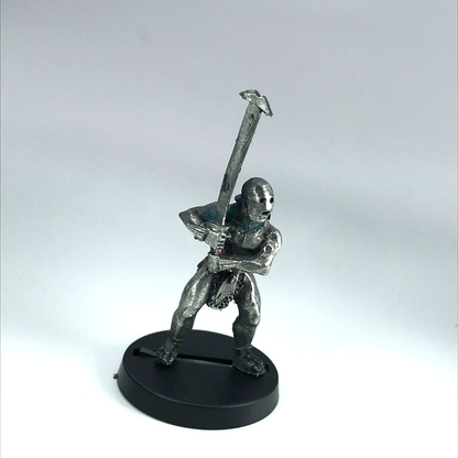 Uruk Hai Beserker Metal LOTR - Unpainted Warhammer / Lord of the Rings GW X11748