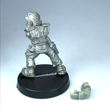 Classic Metal Rogue Trader Imperial Trooper Dated 1988 - Warhammer 40K X12714