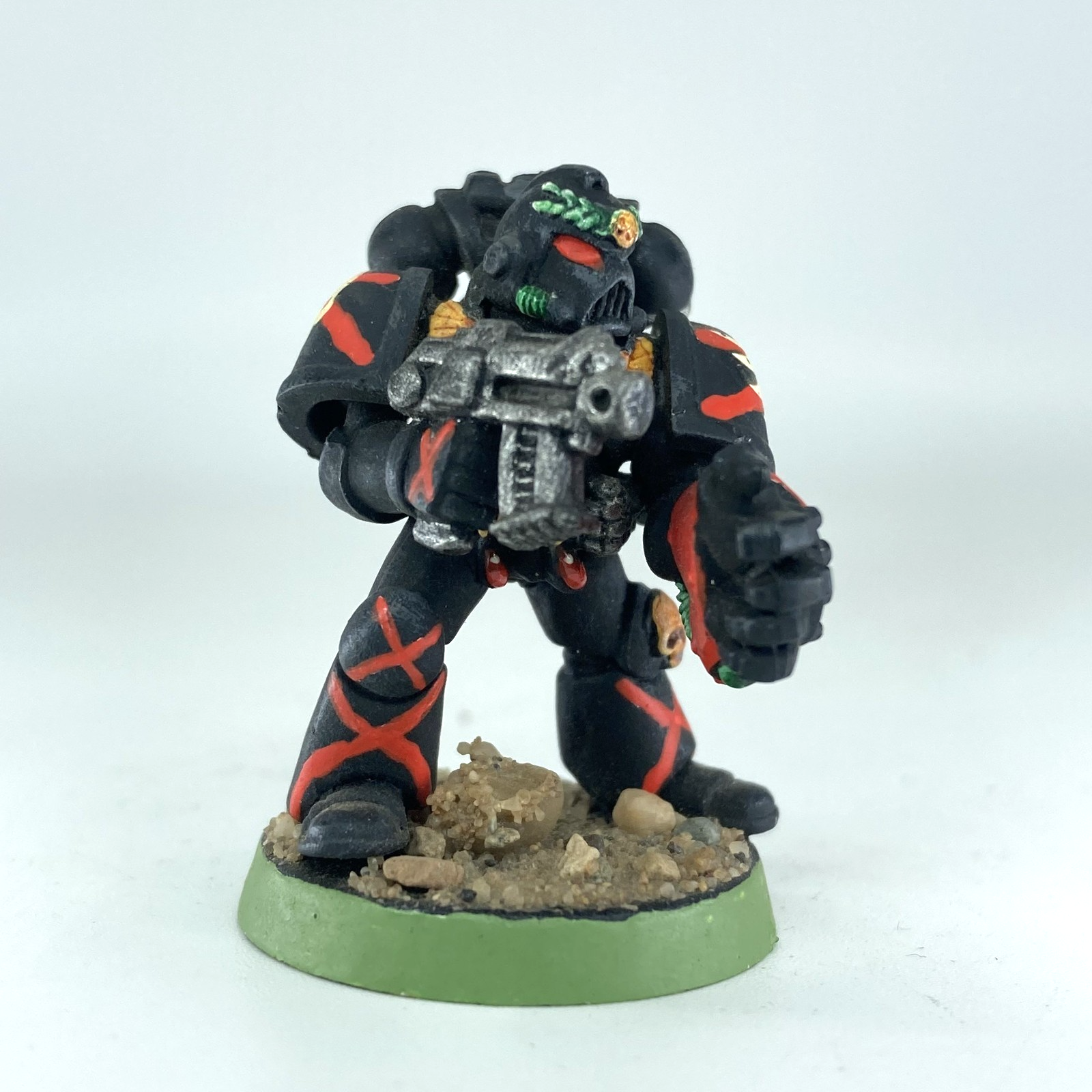 7adec57f-660e-4c4e-a95a-801e5989ff63