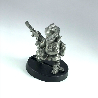 Imperial Guard Colonel Schaeffer's Last Chancers Scrounger - Warhammer 40K X490