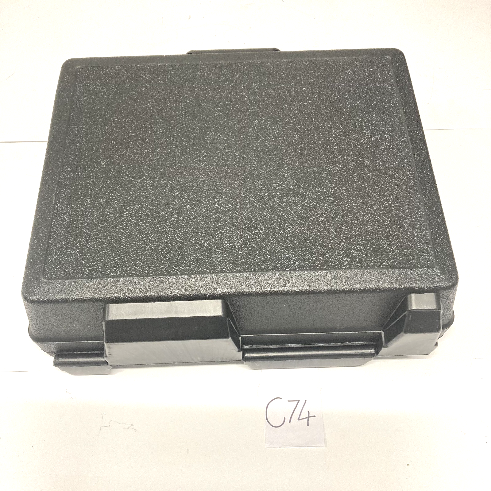 801584e7-5778-40aa-9a74-0b2e81f357f5