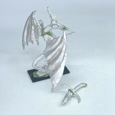 805a9a12-689f-46ba-8153-15164840a9e4