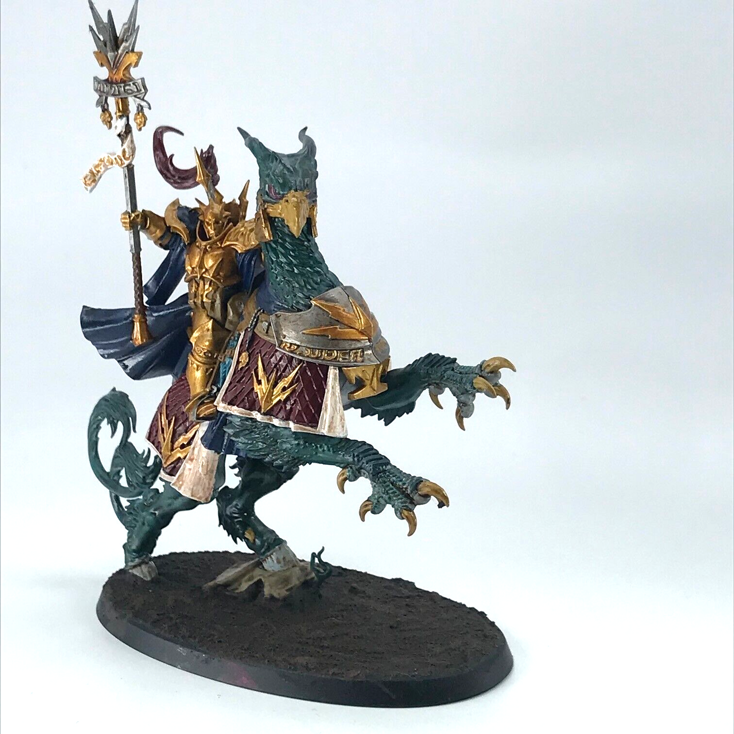 Masters of the Sacrosanct Stormcast Eternals - Warhammer Age of Sigmar 4