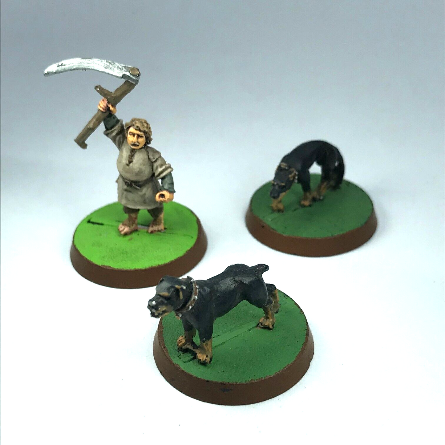 Farmer Maggot & Hounds - Painted - LOTR / Warhammer / Lord of the Rings X9560